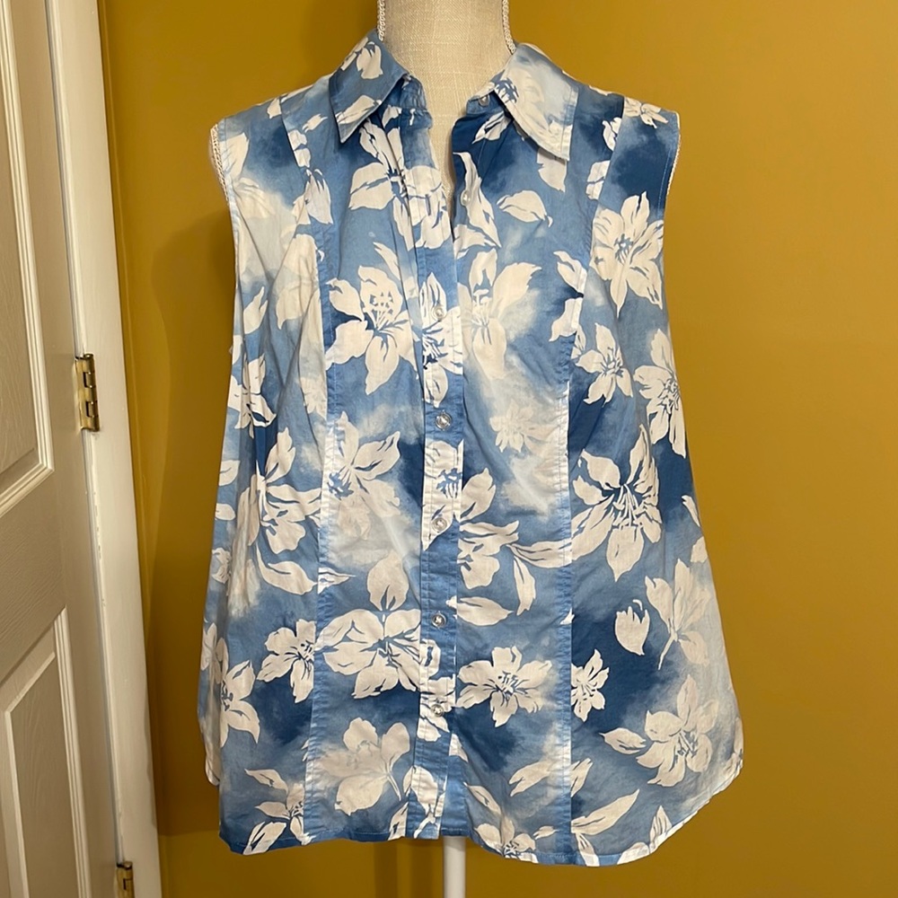 Sleeveless Top